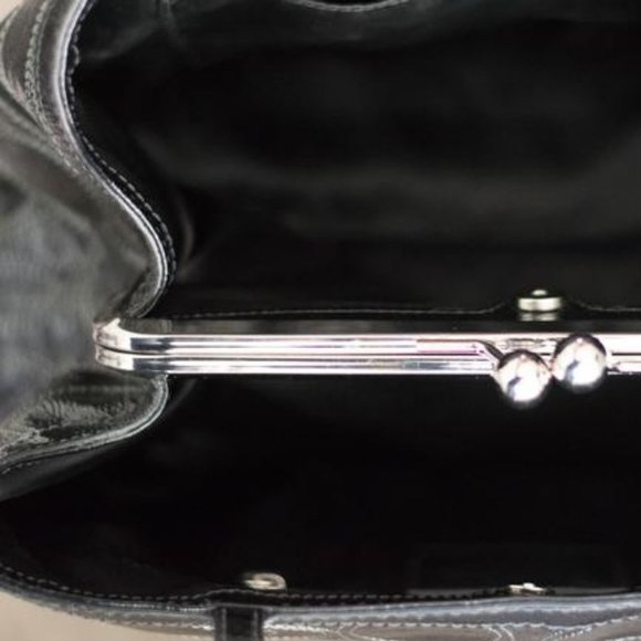 Coach F19215 Black Patent Leather Logo Kiss lock Carryall Purse Bag Stitched C - Picture 5 of 8